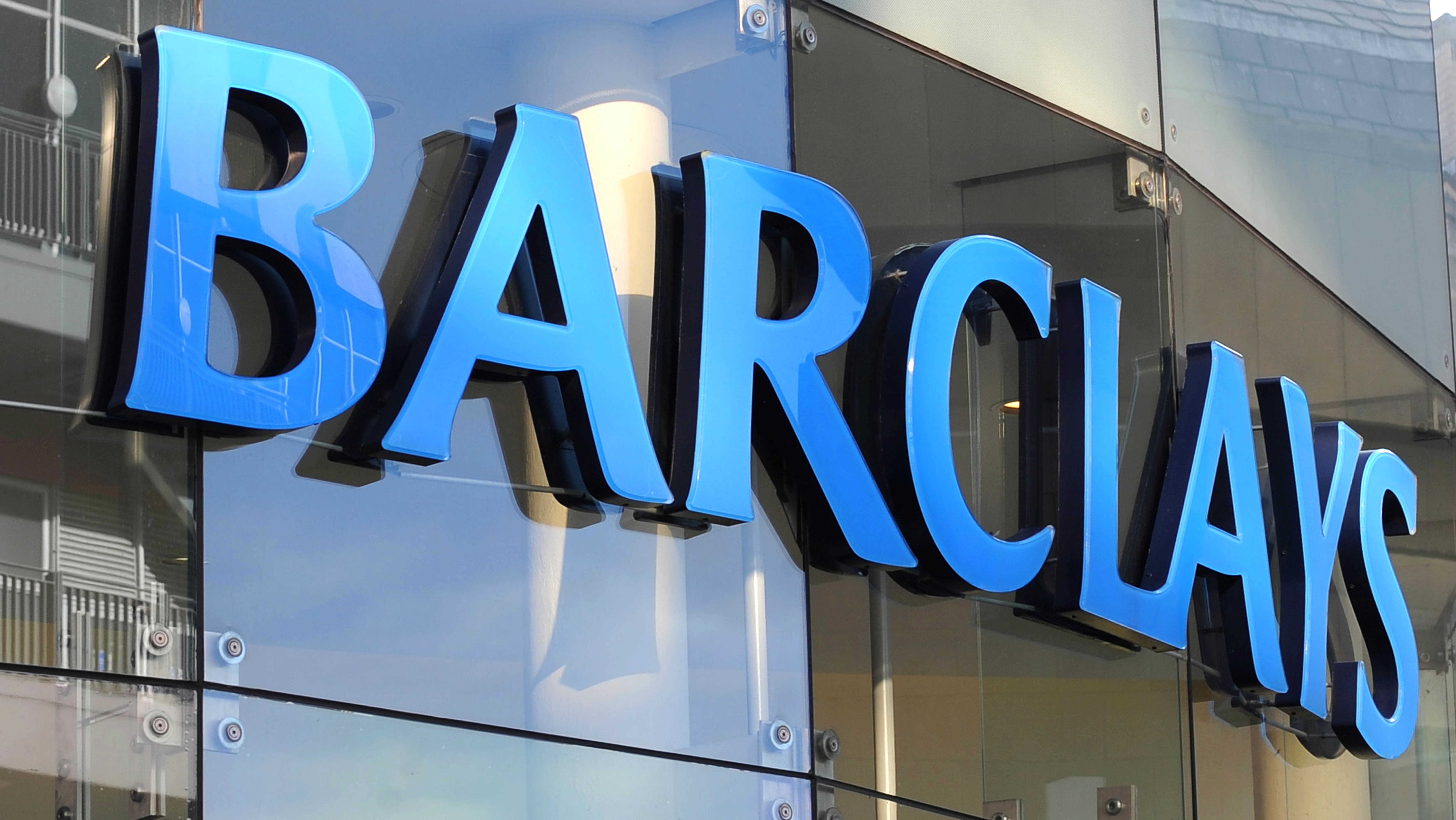Ermittlungen gegen Barclays-Chef wegen Verbindungen zum ,Zuhälter der Eliten'