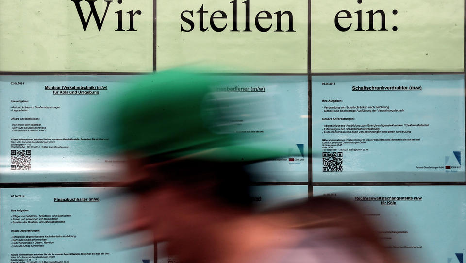 Personaldienstleister bekommen Konjunktur-Einbruch zu spüren: Nachfrage nach Zeitarbeitern bricht ein 