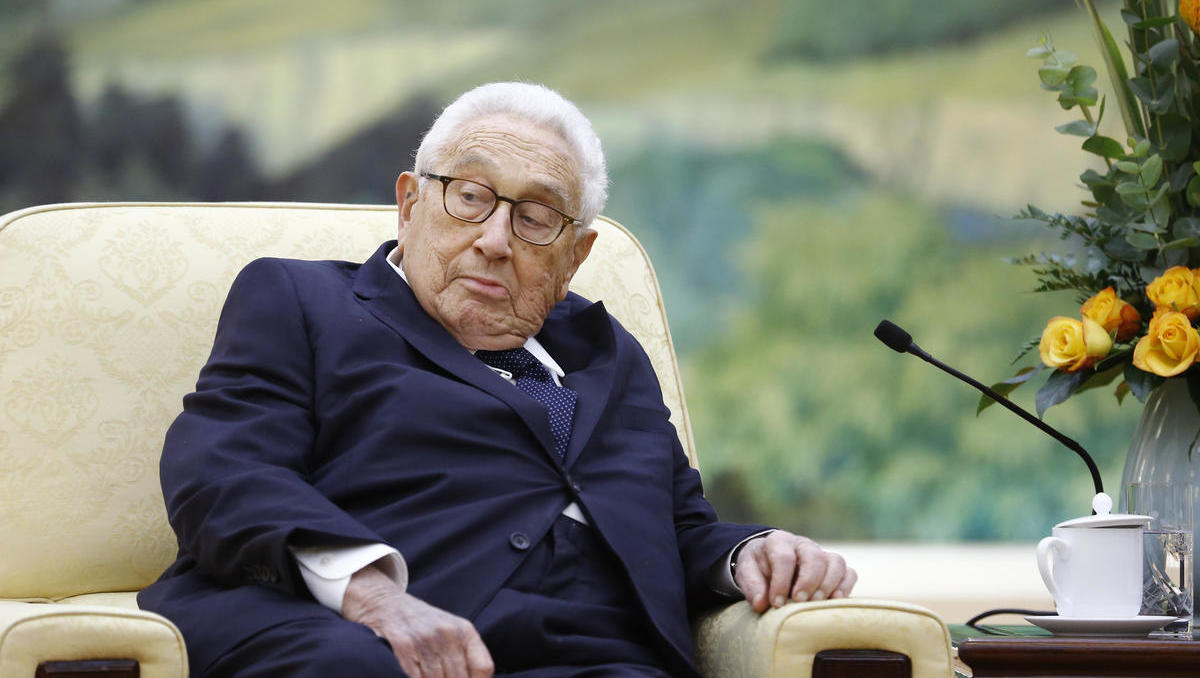 Kissinger fordert Verhandlungen um einen Waffenstillstand in der Ukraine