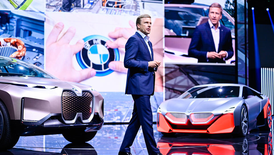 Autobauer: Keiner kauft unsere E-Autos, deshalb soll der Steuerzahler subventionieren