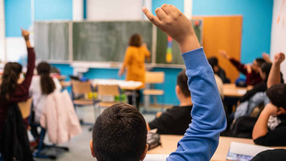 Neue Pisa-Klatsche: Schlaglicht auf ein überfordertes Schulsystem nach der Flüchtlingskrise?