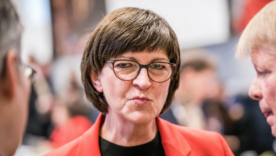 Esken erwägt mögliches Regierungs-Bündnis mit Links-Partei