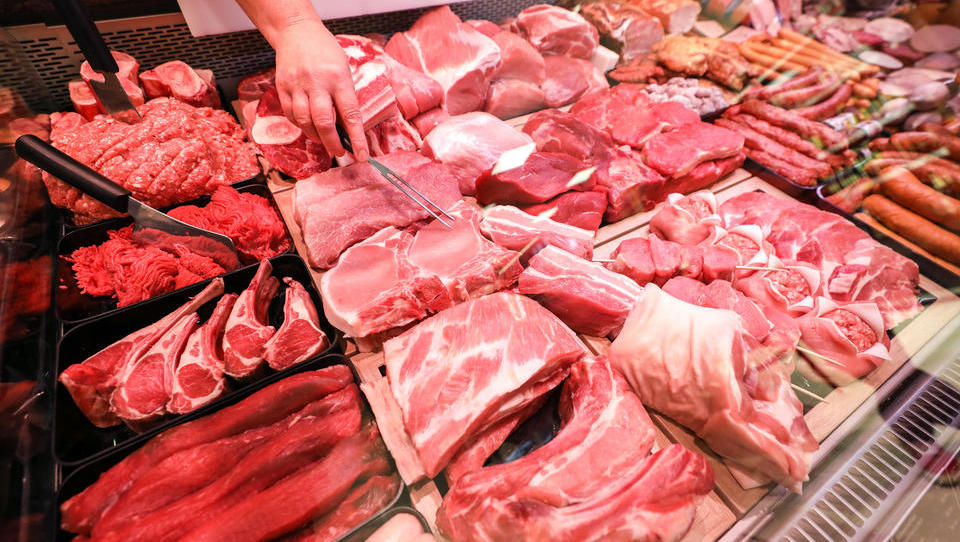 Inflation: Preise für Fleisch steigen um acht Prozent