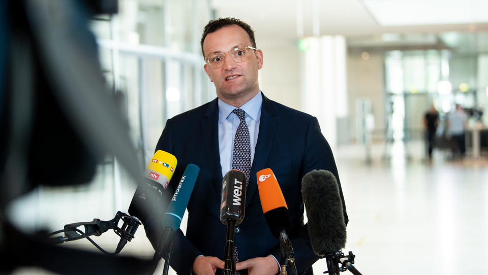 Spahn treibt digitale Patienten-Akte voran: Kritik an Einführung einer „unausgereiften“ Version Anfang 2021
