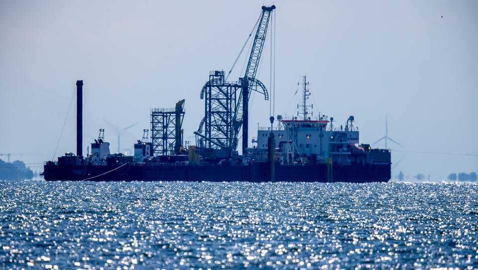 Dänemark erlaubt russische Spezialschiffe in seinen Gewässern: Nord Stream 2 steht kurz vor Vollendung 