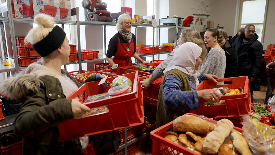 Mythos MMT: Eine Theorie verspricht das finanzpolitische Paradies - führt aber zu Arbeitslosigkeit und Hyperinflation 