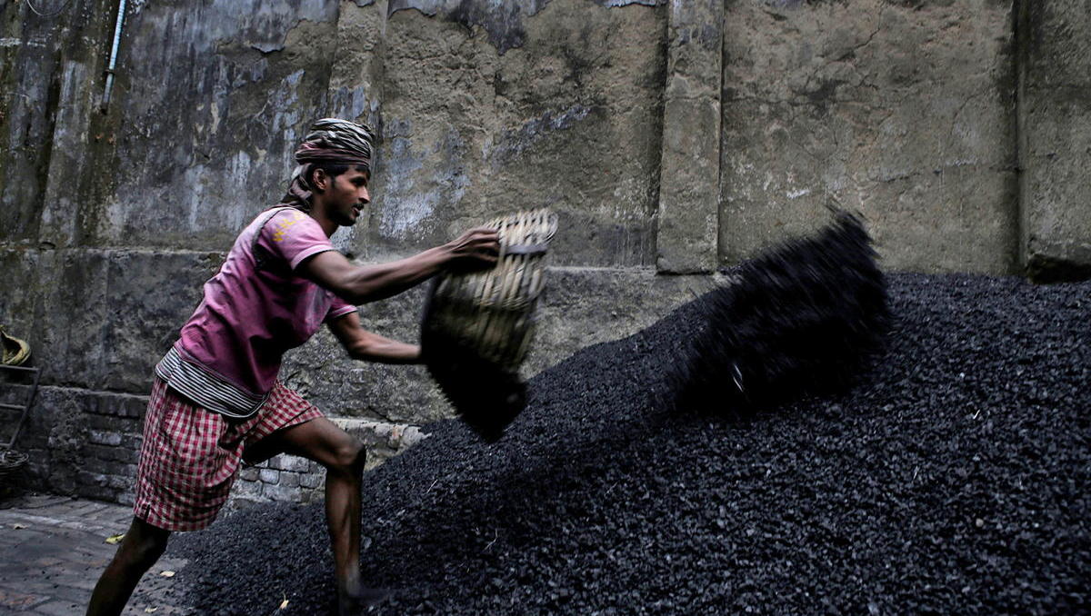 Weltgrößter Kohle-Exporteur blockiert Ausfuhren: Preise ziehen deutlich an