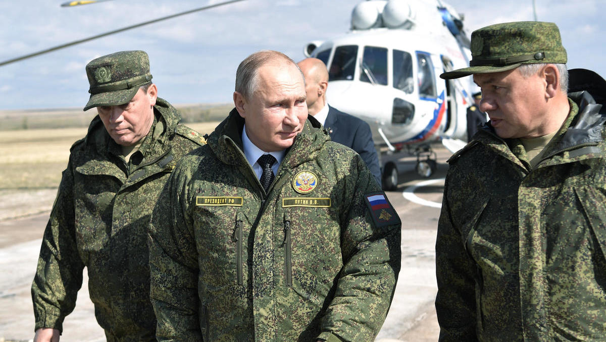 Donnerschlag: Russland erkennt Unabhängigkeit des Donbass an
