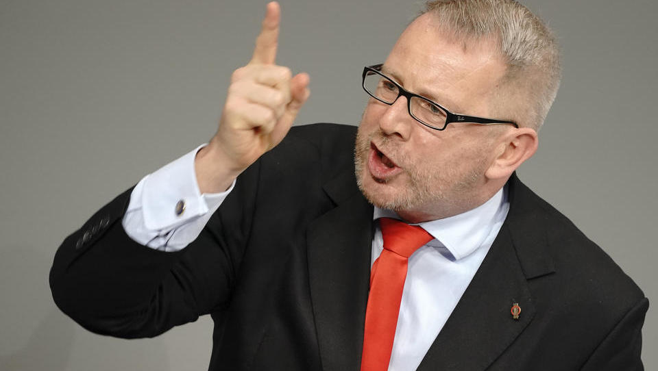 Razzia in Wohnung und Büros von SPD-Politiker Johannes Kahrs
