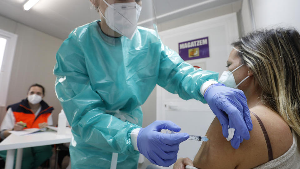 Nordspanien: Impfverweigerern drohen bis zu 60.000 Euro Strafe