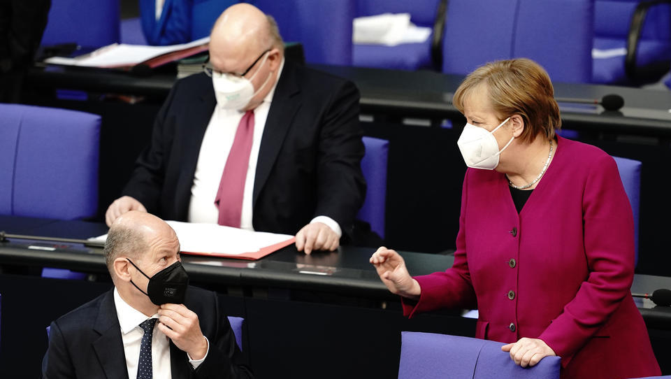 Deutsche Wirtschaft wächst wieder, Staatsdefizit aber auch