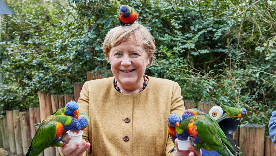 Nur beim Uhu sagte Merkel 