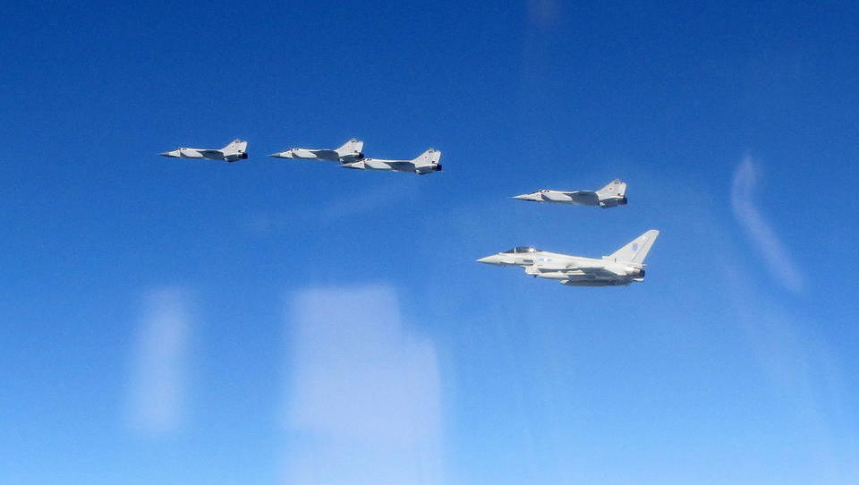 Studie: Kriegs-Gefahr zwischen der Nato und Russland steigt