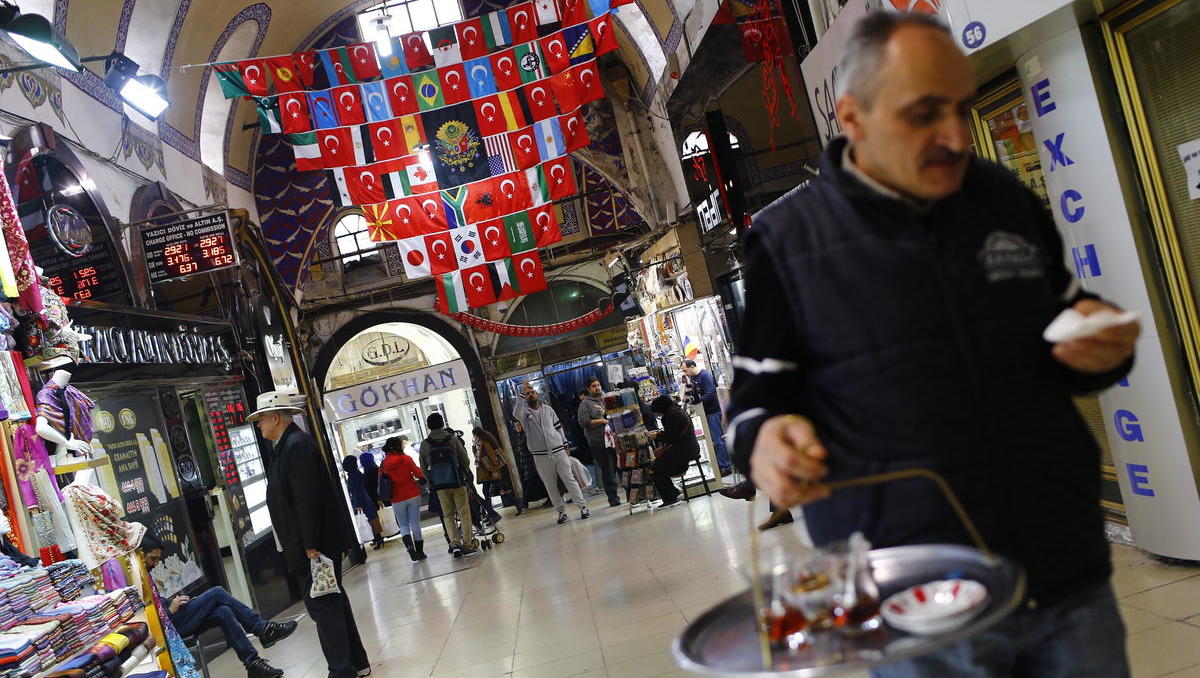 Panik am Devisenmarkt: Anleger fliehen in Scharen aus der türkischen Lira
