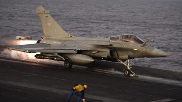 45+ F16 Flugzeugträger Images