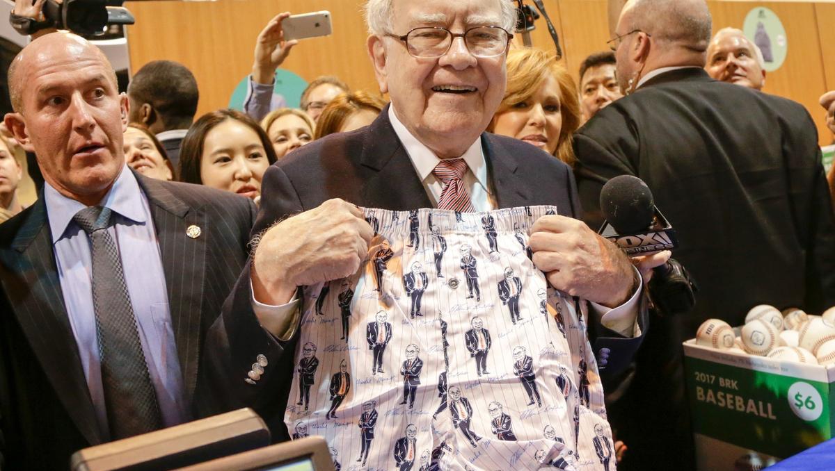 Buffett contra Kubin: Investor-Legende setzt auf Bargeld - DWN-Börsenexperte setzt dagegen