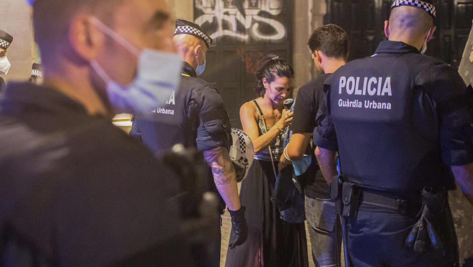 Justiz billigt nächtliche Ausgangssperre in Katalonien