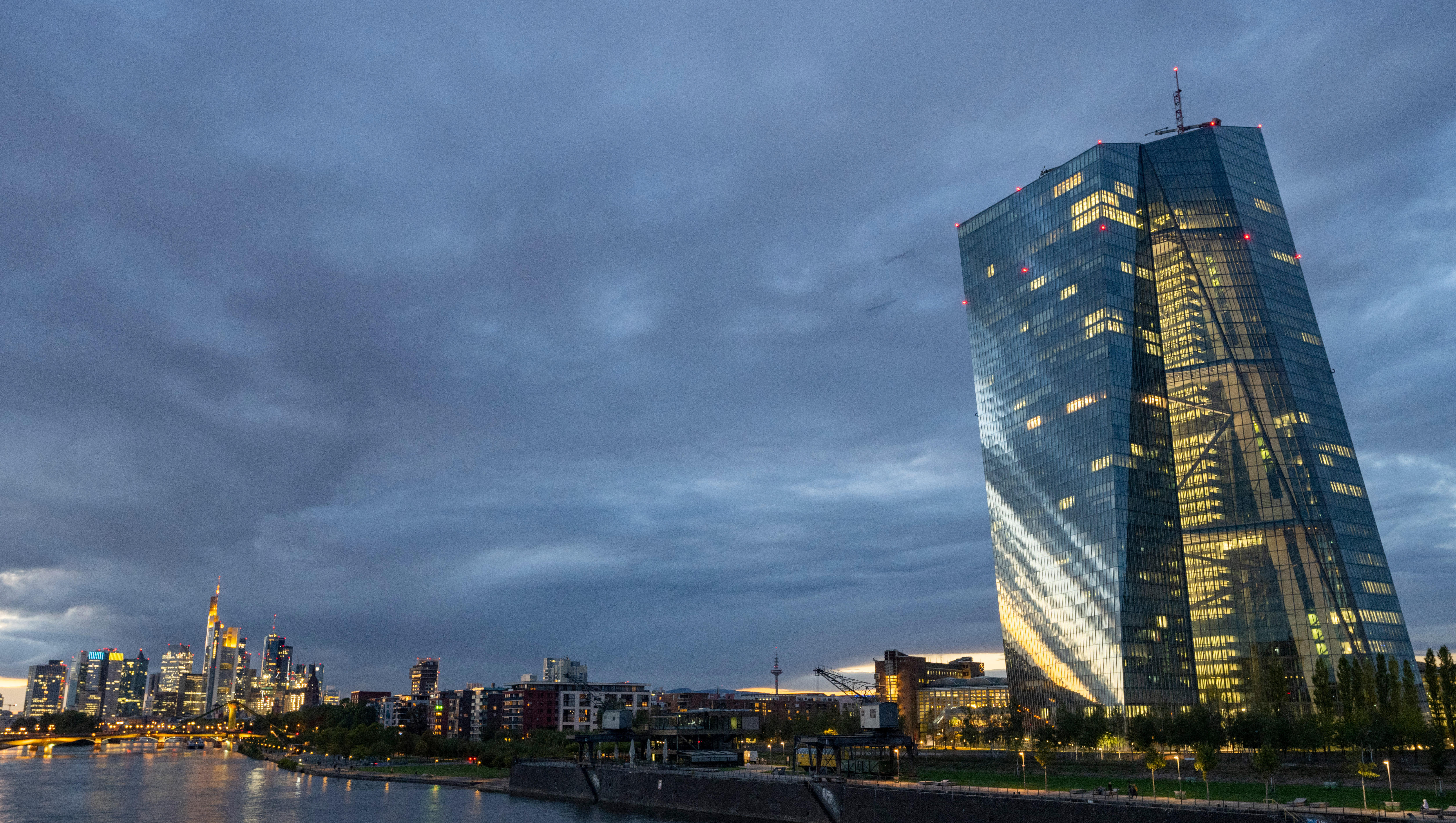Deutsche Banken kritisieren Ende der günstigen EZB-Kreditlinien