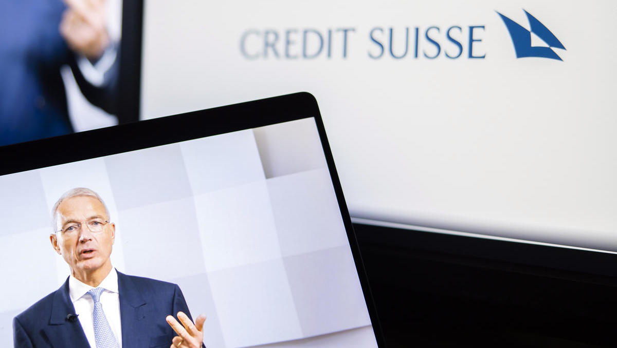 Credit Suisse: Anhaltende Kapitalabflüsse bringen Management unter Druck