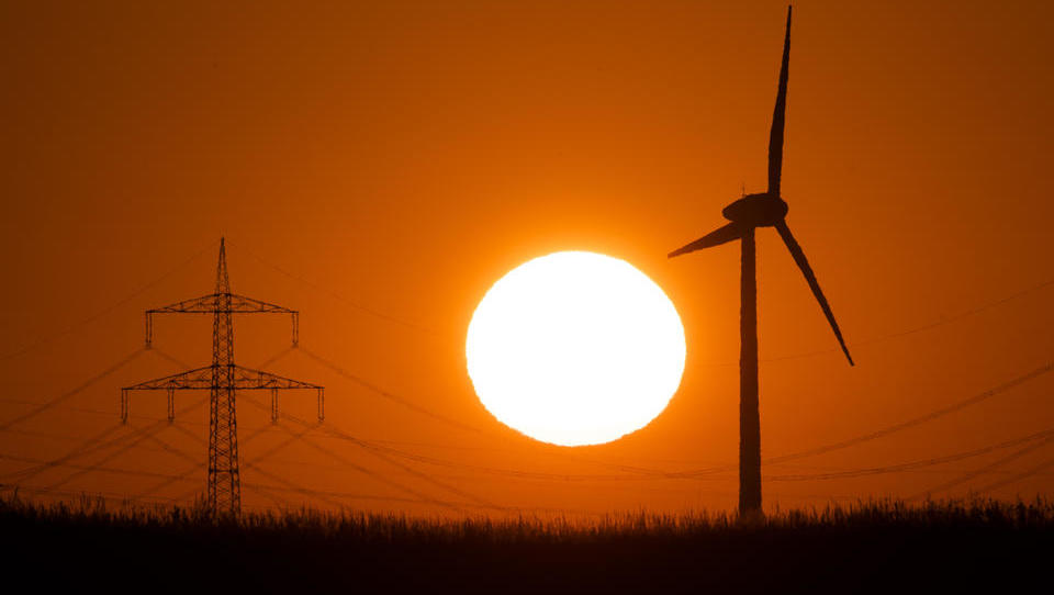 Endlich sinkt die EEG-Umlage, aber Strom bleibt dennoch teuer