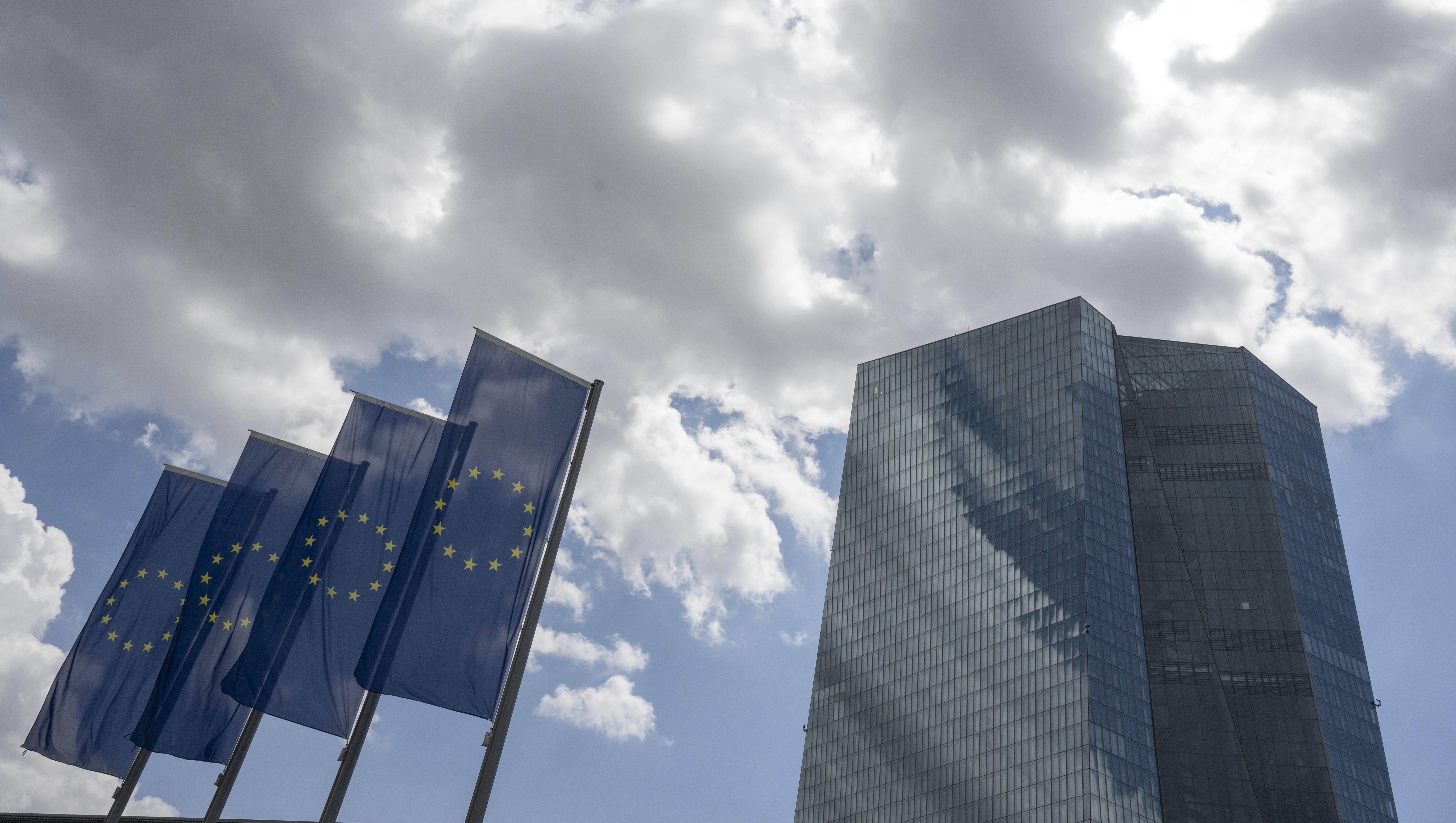 EZB stellt Zinsschritt um 0,5 Prozentpunkte in Aussicht