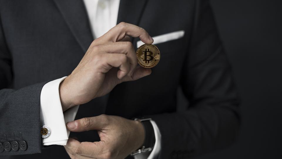 Bitcoin erstmals seit Mitte April wieder über 60.000 Dollar