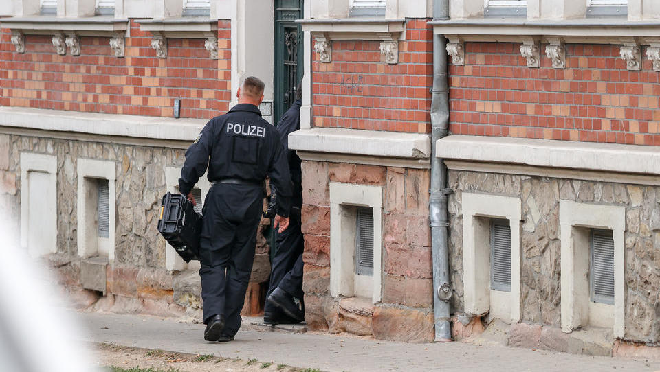 Nach Razzia: Kritik an Fleischbranche wegen gefälschter Papiere