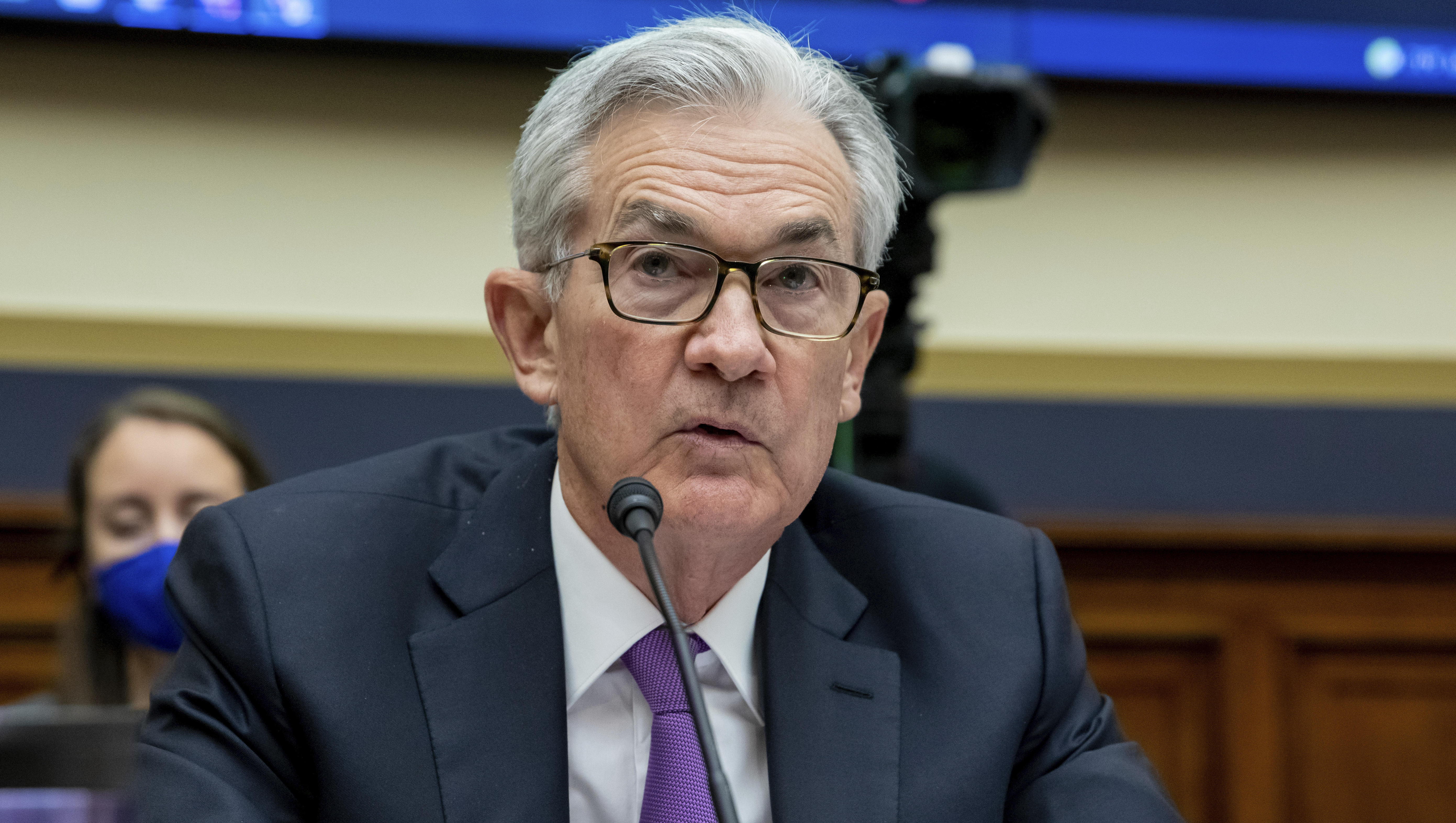 US-Notenbank Fed strafft Geldpolitik schneller als erwartet