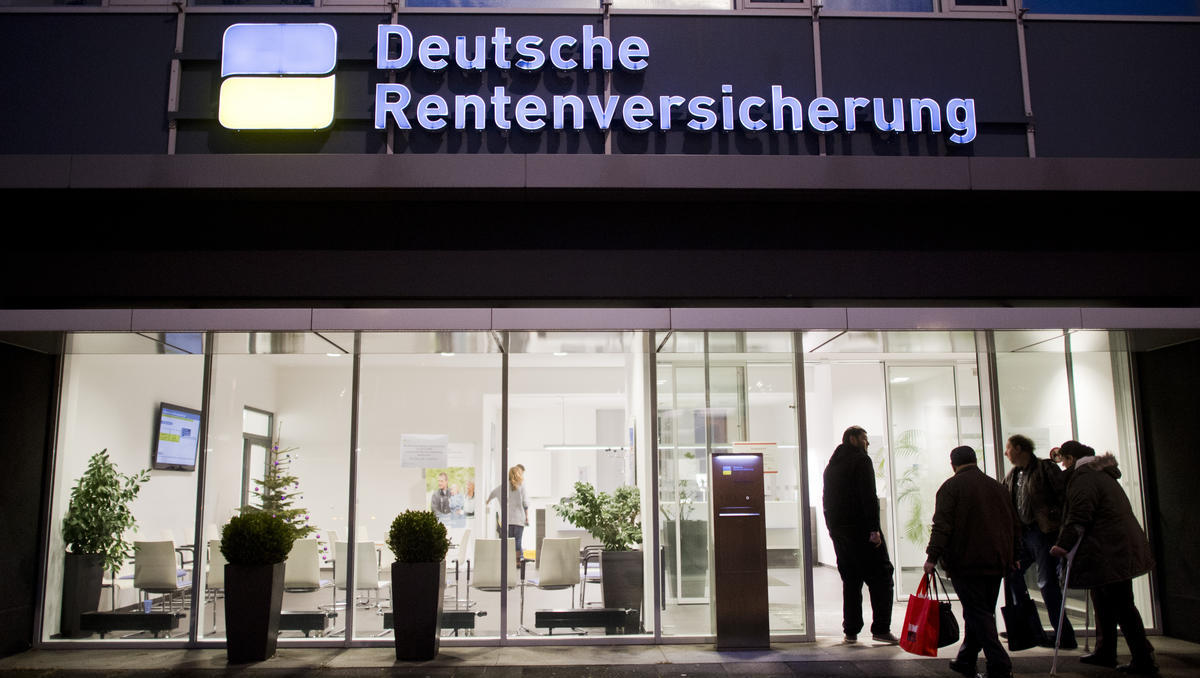 Übersterblichkeit beschert Rentenversicherung Milliardenüberschuss