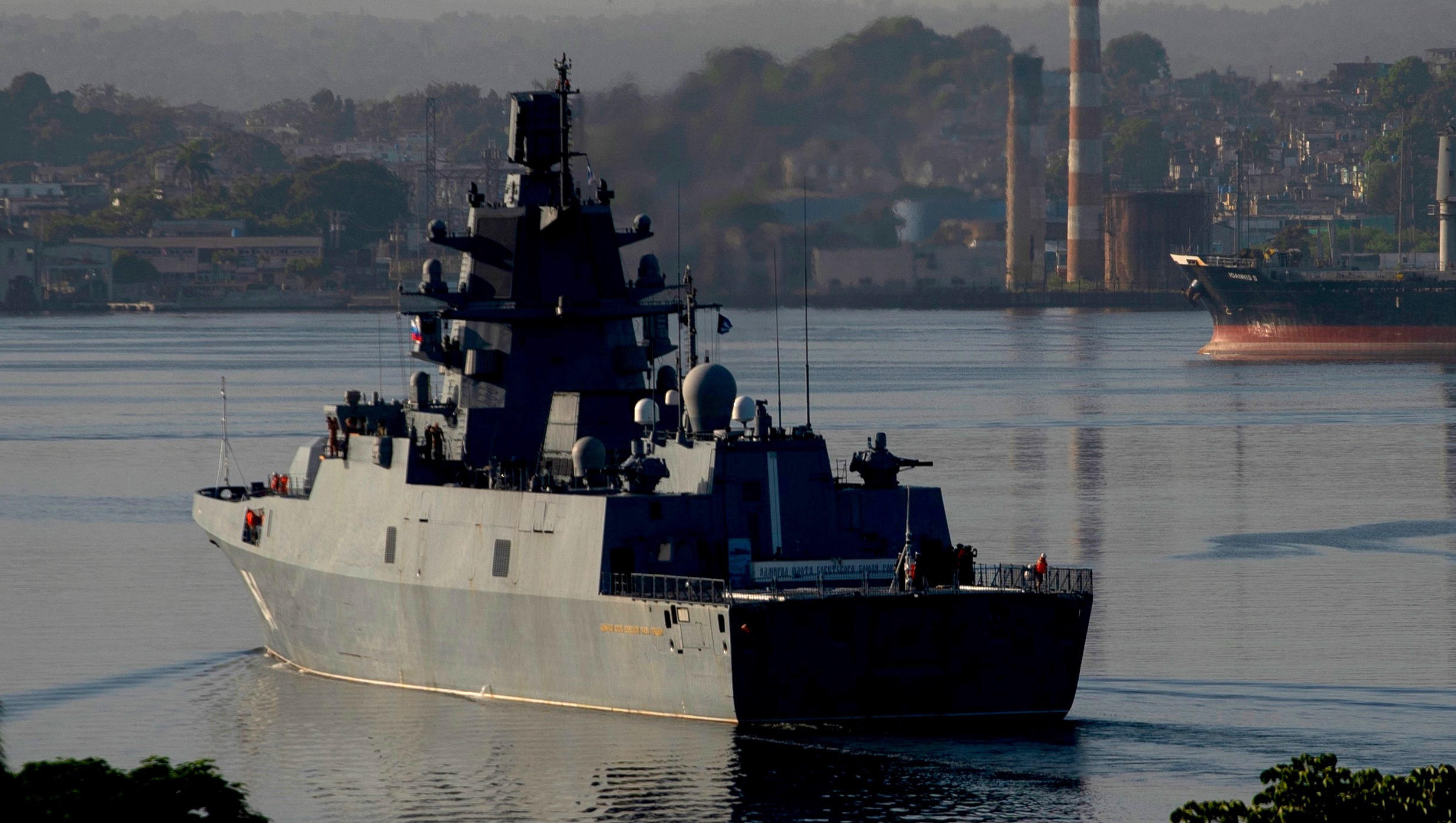 Russische Fregatte mit Hyperschall-Raketen bei Manöver mit China
