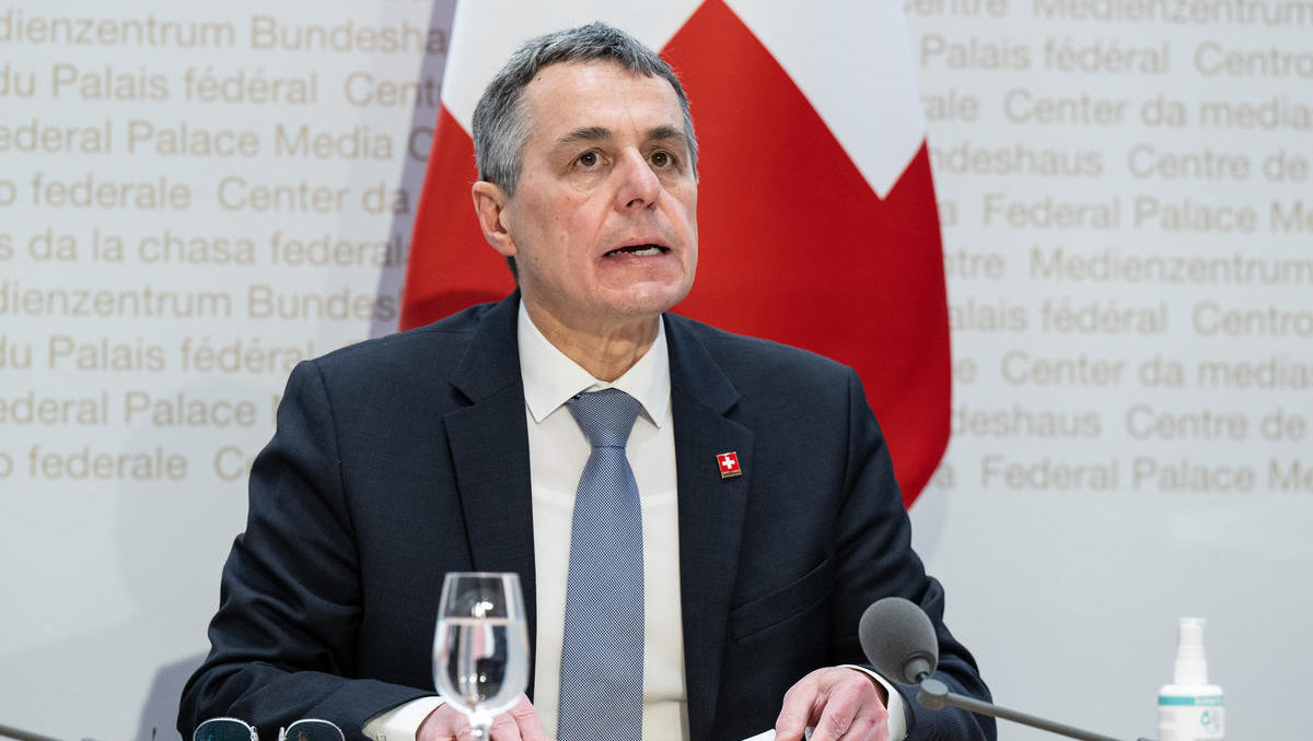 Historische Zäsur: Schweiz gibt politische Neutralität  auf
