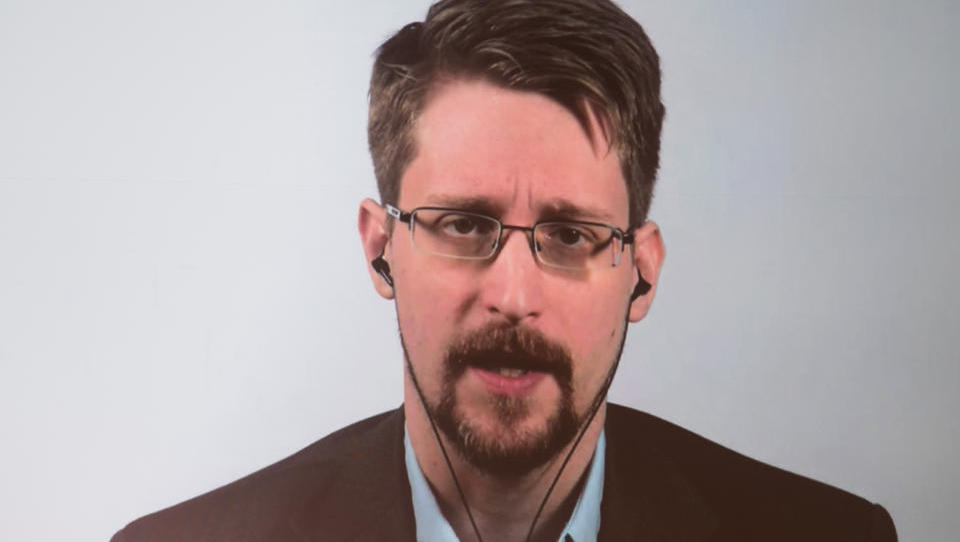 Edward Snowden: Die Lockdowns machen Geheimdienste und Konzerne noch mächtiger