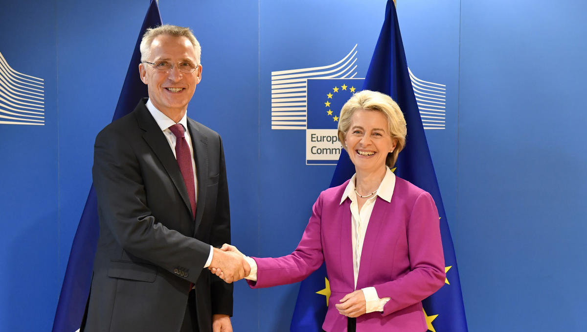 NATO und EU wollen Zusammenarbeit ausbauen