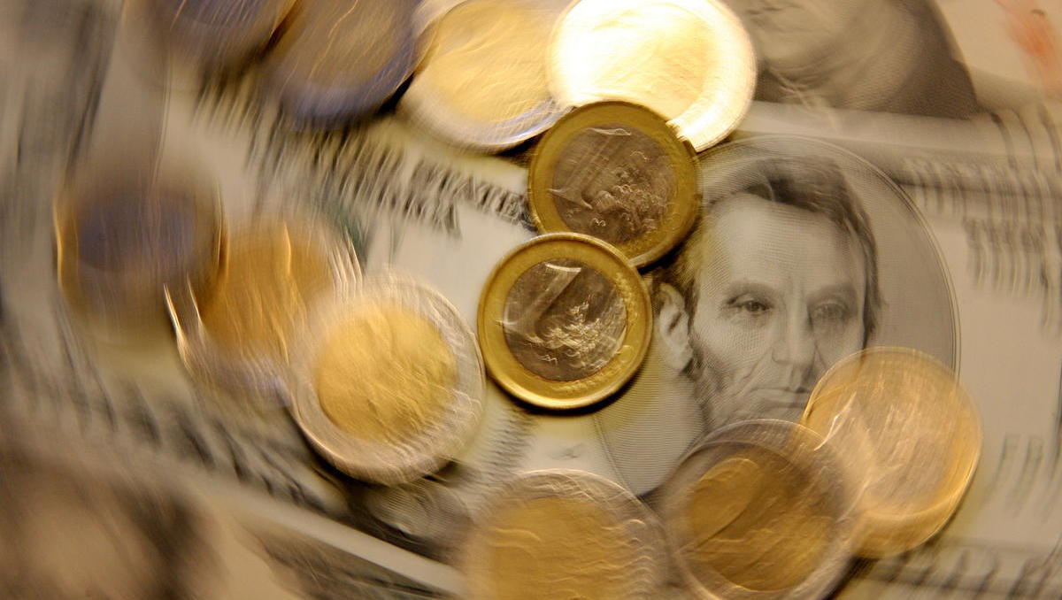 Weltreservewährung Dollar baut Führungsposition aus