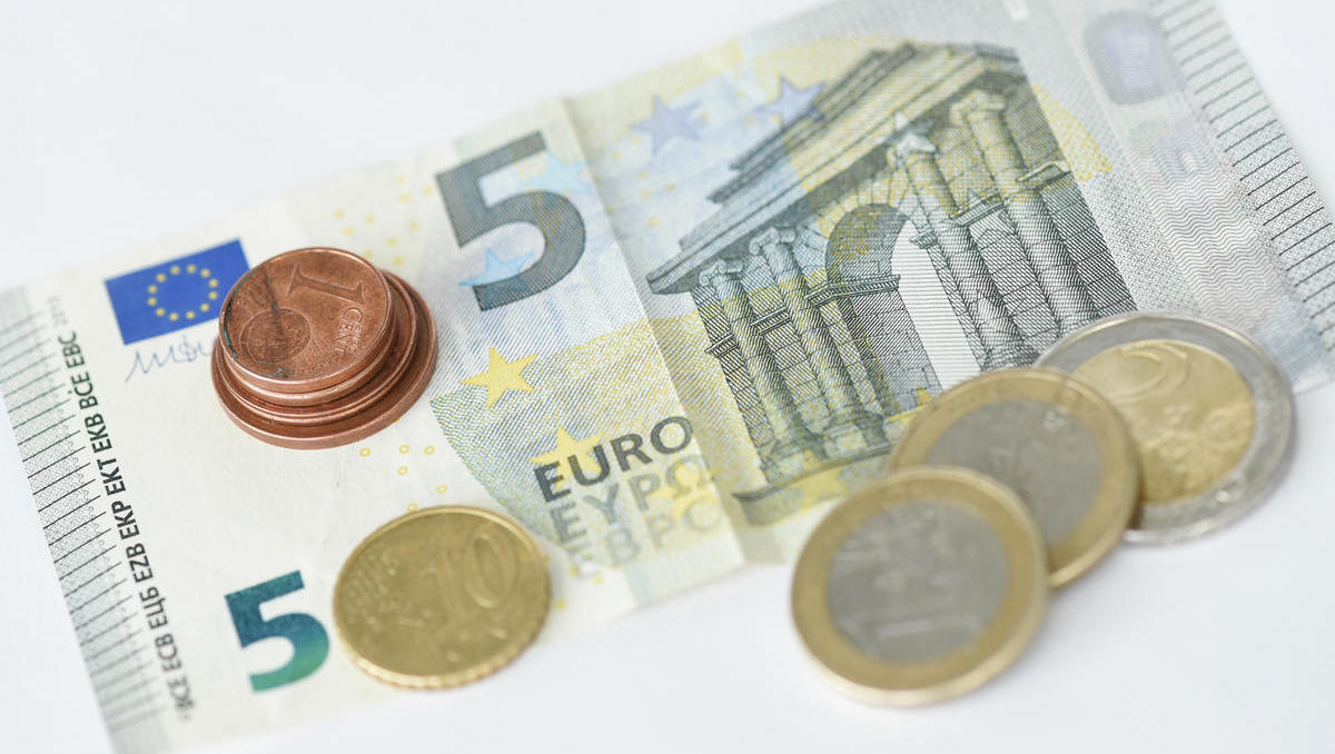Deutsche Exporteure in Sorge wegen Inflation, fordern stabilen Euro