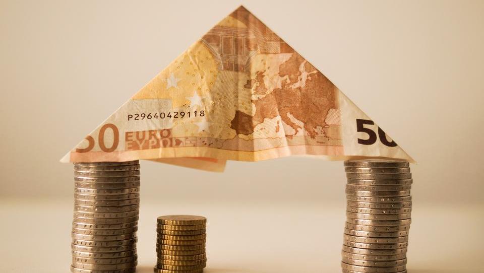 Hauskäufer kommen künftig günstiger aus ihrem Immobilienkredit
