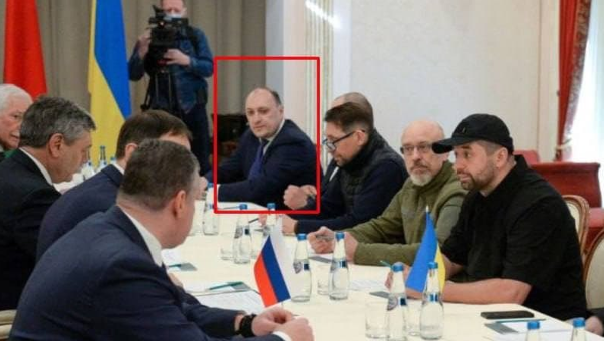 Ukrainischer Geheimdienst tötet Mitglied der Verhandlungsdelegation wegen Spionage für Putin