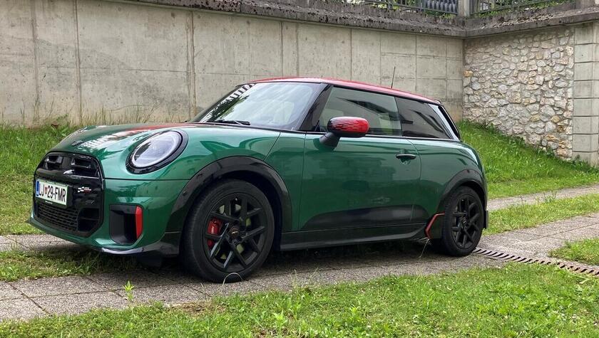 Mini JCW im Test: Kleiner Flitzer mit großem Preis