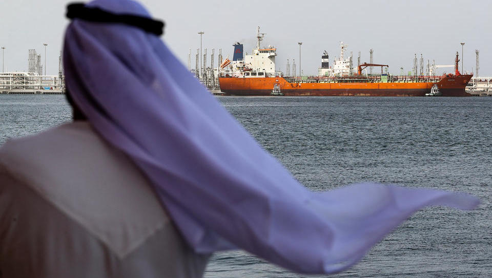 Zwei Öltanker im Persischen Golf schwer beschädigt