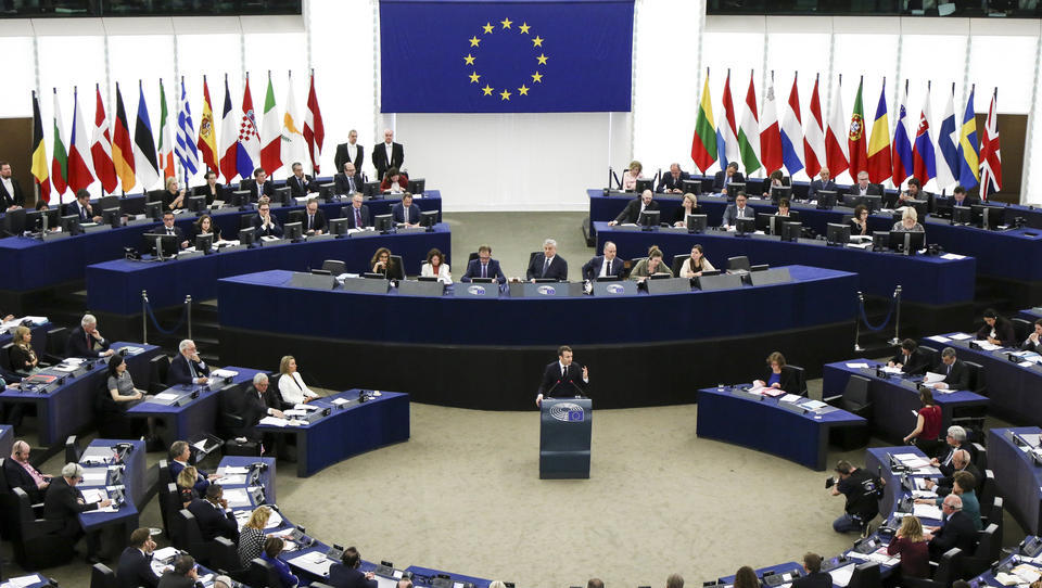 EU-Parlament greift Nutzer-Daten seines WLAN ab 