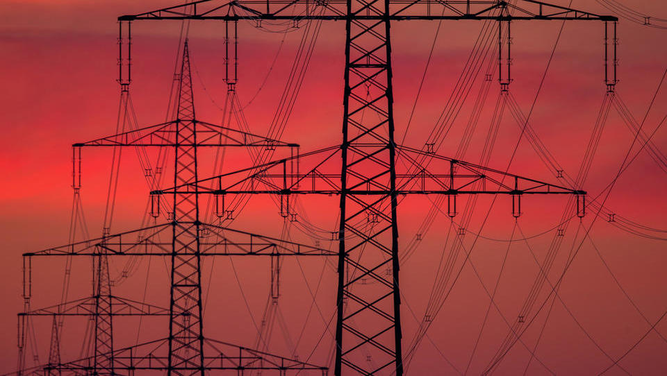 Folgen der Energiewende: Bund verhindert drastischen Anstieg der Strompreise mit Steuer-Milliarden