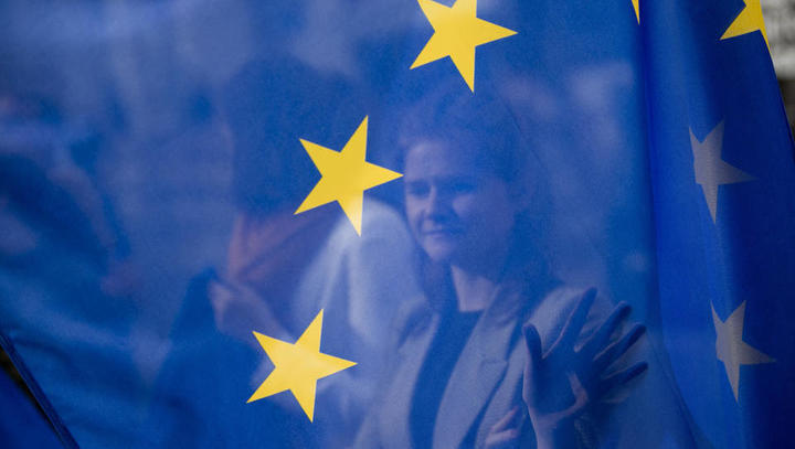 Europarat fordert „unabhängige Impfstoff-Entschädigungsprogramme“, warnt vor Insidergeschäften der Pharma-Lobby