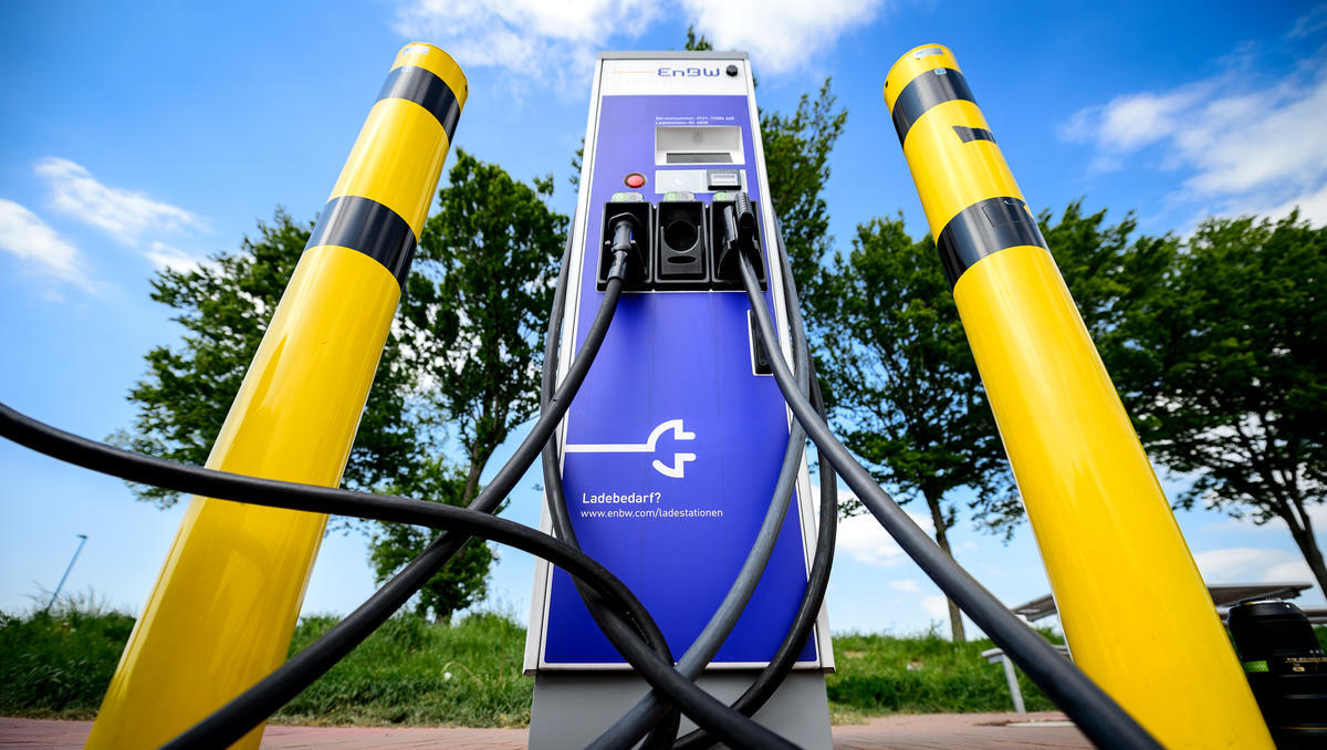 Neues Ranking: Der Ausbau des öffentlichen Ladenetzes für E-Autos nimmt Fahrt auf