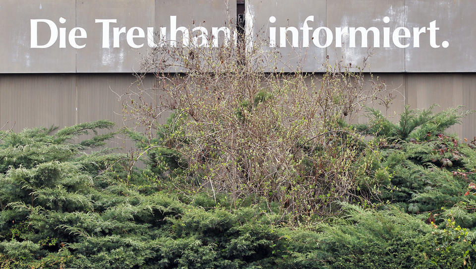 Studie: Treuhand verkaufte produktive Firmen vor allem an den Westen