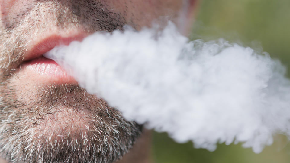 Dutzende Tote nach Konsum von E-Zigaretten in den USA