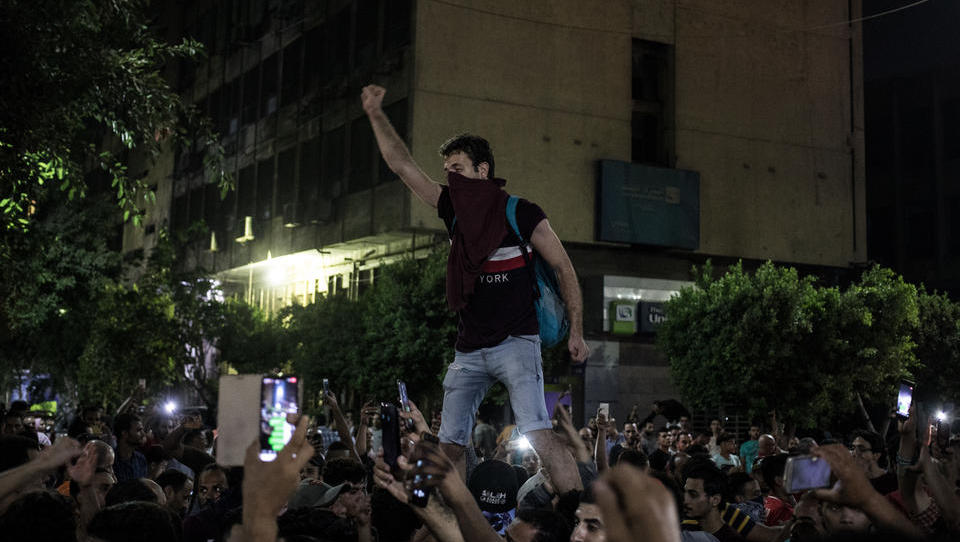 Nach Protesten: Ägypten schaltet Social Media-Kanäle ab