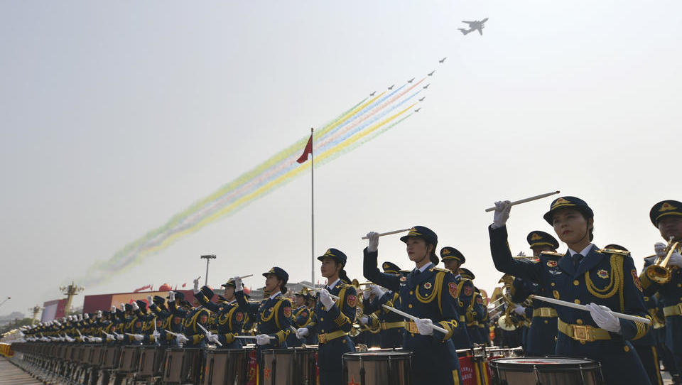 China begeht Nationalfeiertag mit größter Militärparade der Geschichte