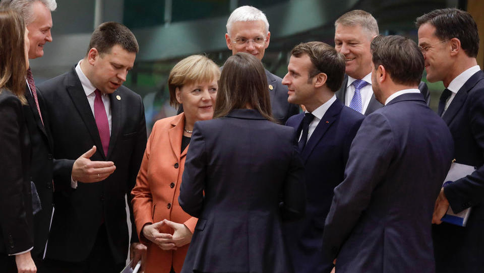 Deutscher Ökonom appelliert an Europas Machthaber: Niedrigzinsen stoppen, Haushalts-Disziplin einhalten