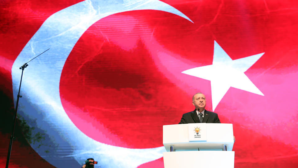 Währungskrise reloaded: Türkische Lira stürzt auf Allzeittief, Federal Reserve lehnt Hilfe ab