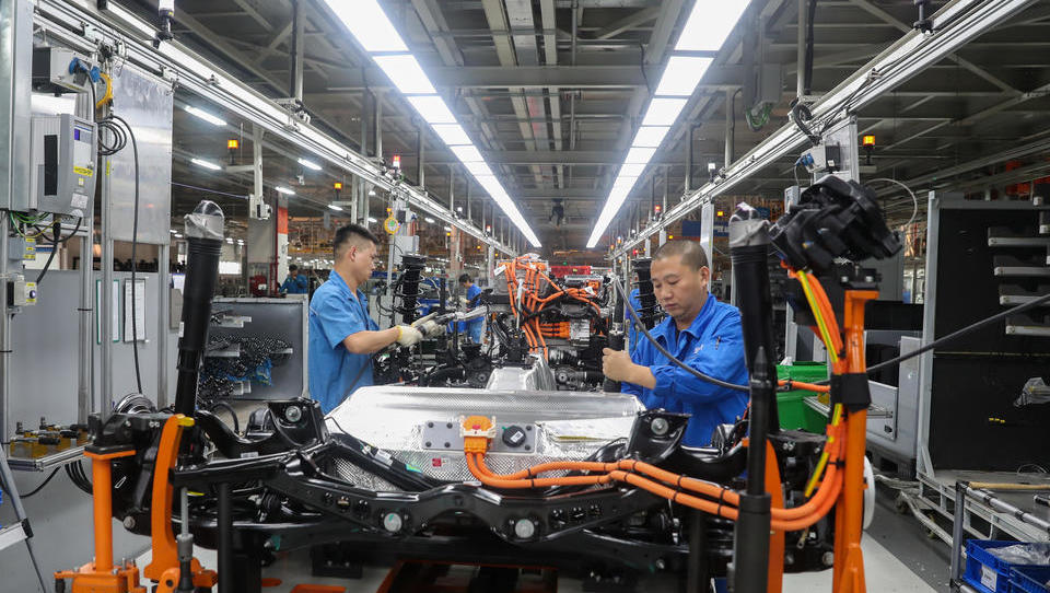 Wiedereröffnung von VW-Werken in China, Verkäufe ziehen an